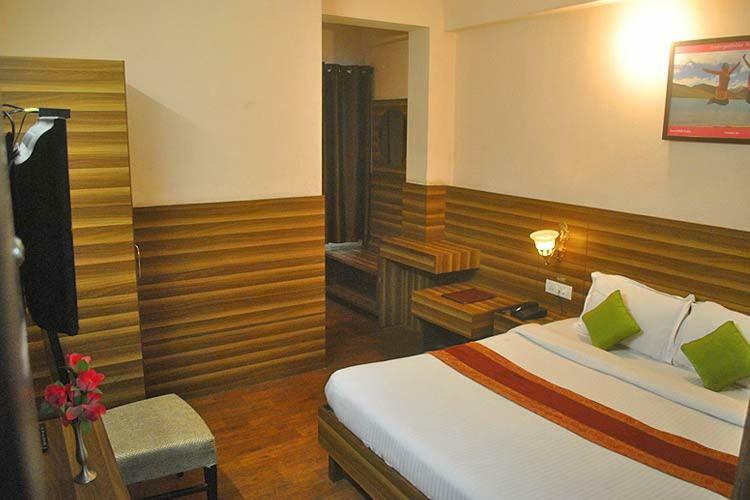 Hostel Vijay Palace Dharamshala Exterior foto